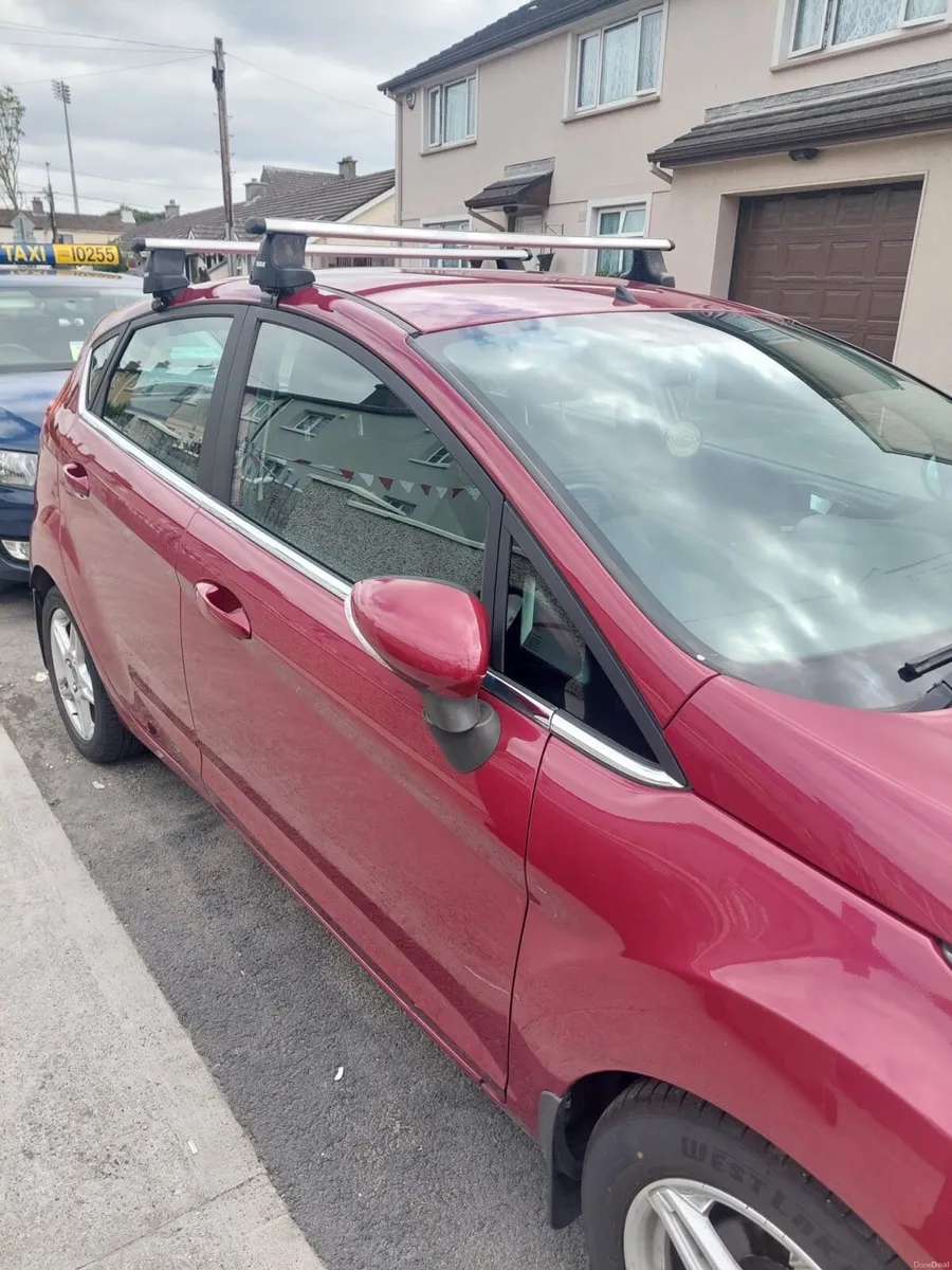 2014 ford fiesta titanium - Image 6