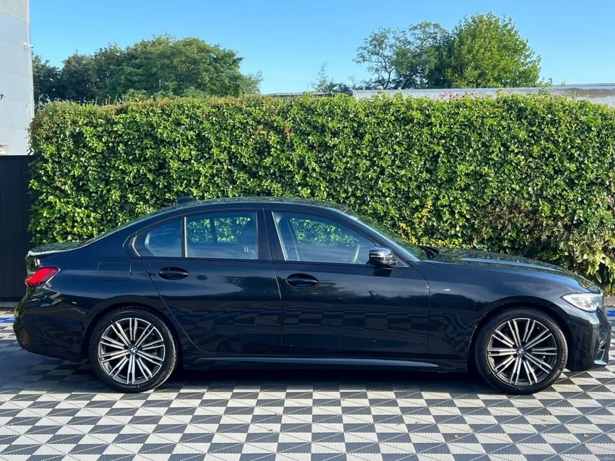 BMW 3-Series 320d XDRIVE M-SPORT AUTO // SERVICE H - Image 2