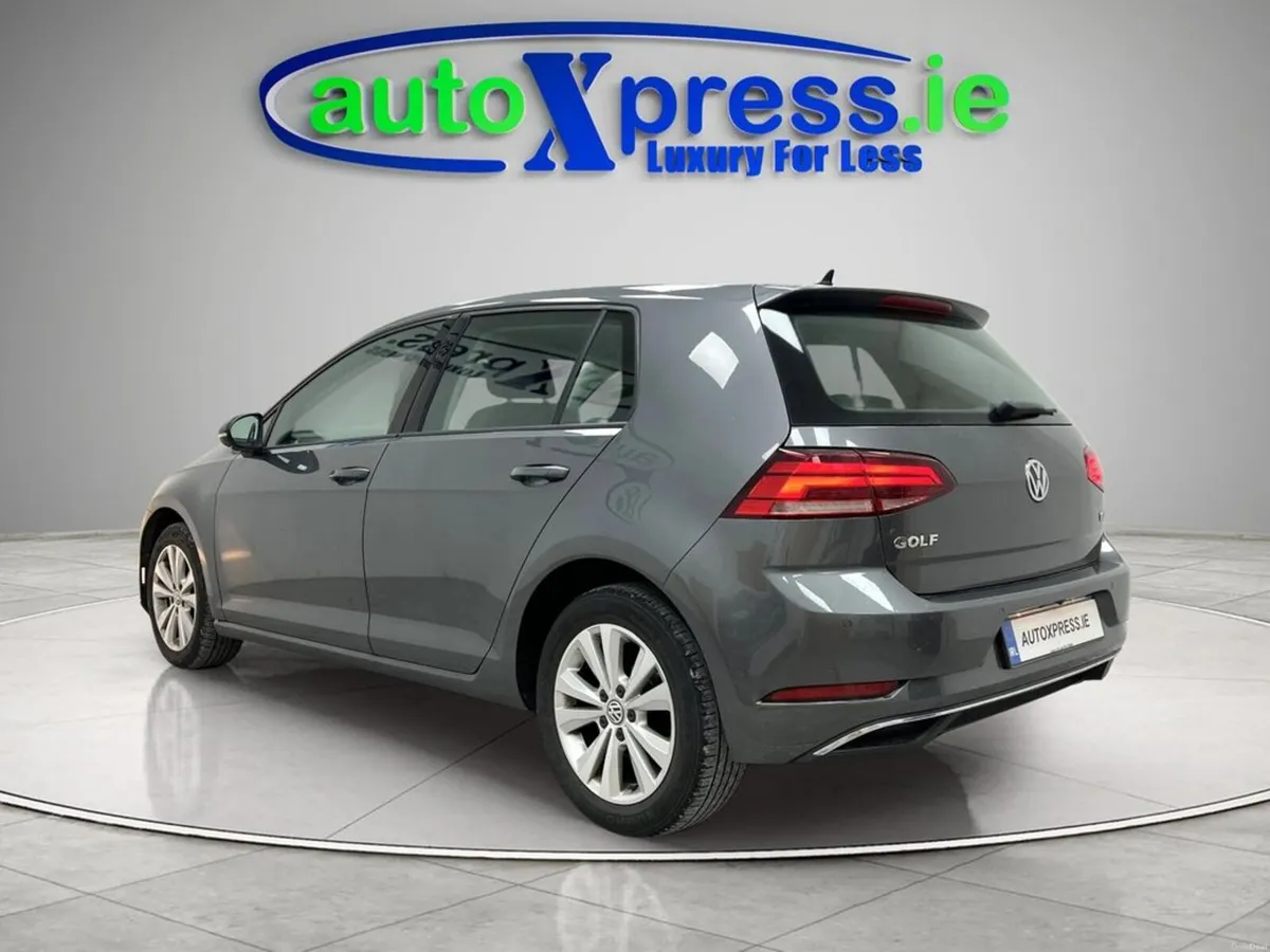 Volkswagen Golf 1.6 Comfortline, Manual - Image 5
