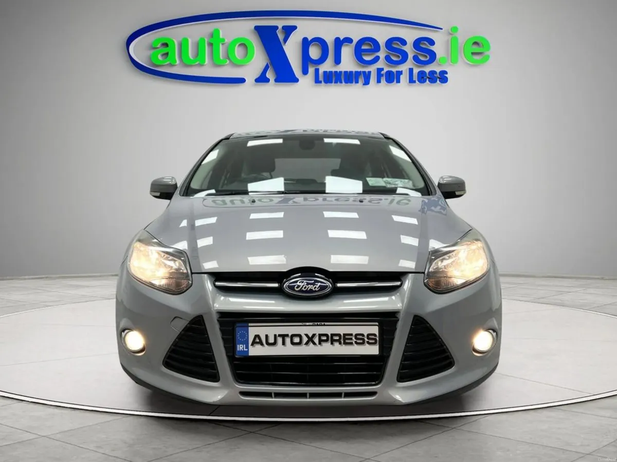 Ford Focus 1.6 Titanium, Manual - Image 3