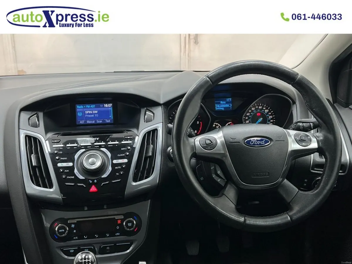 Ford Focus 1.6 Titanium, Manual - Image 6