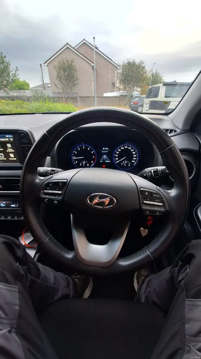 Hyundai Kona Execuitive spec 1.0 petrol - Image 5