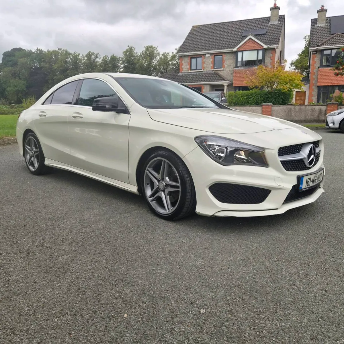 Mercedes Benz CLA220D - Image 2
