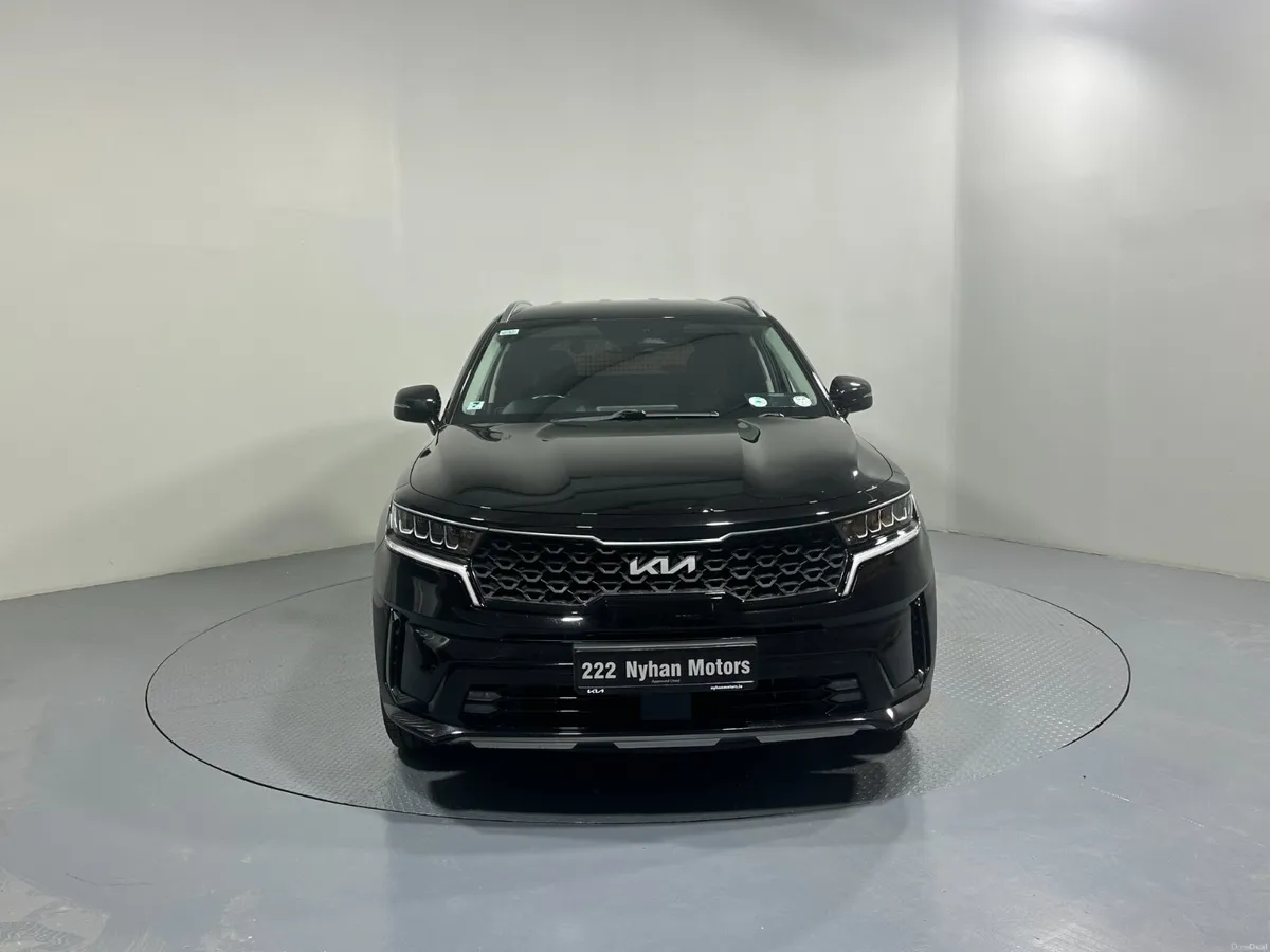 Kia Sorento K1 Commercial 222 (2022) - Image 2