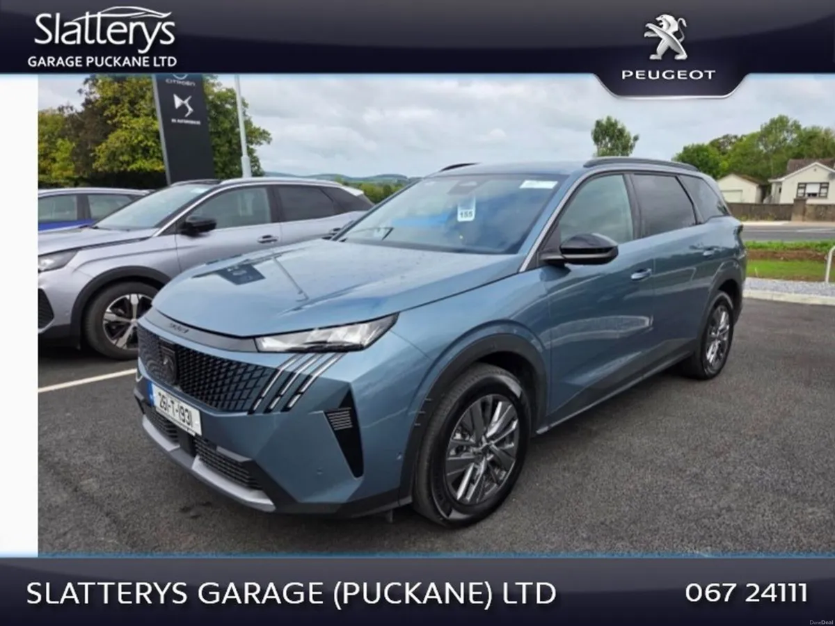 Peugeot 5008 1.2 MHEV 145bhp E-DCS6 Allure - Image 3