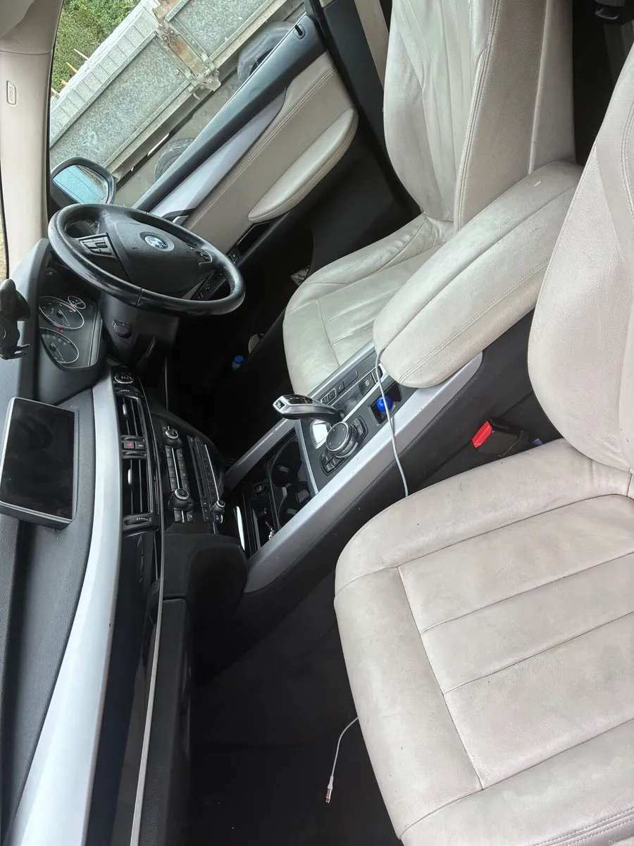 BMW X5 2015 - Image 3