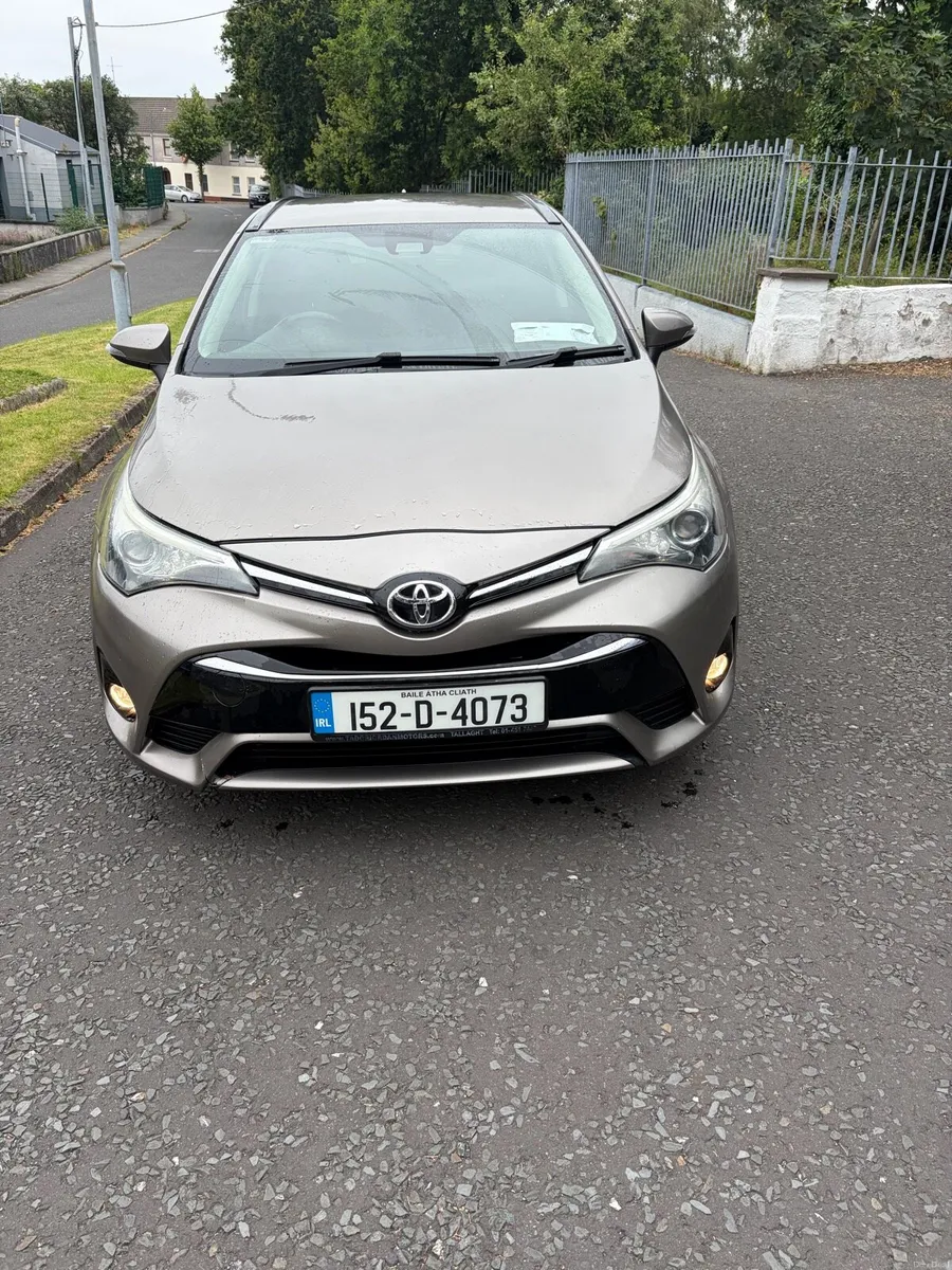 2015 TOYOTA AVENSIS ESTATE - Image 2