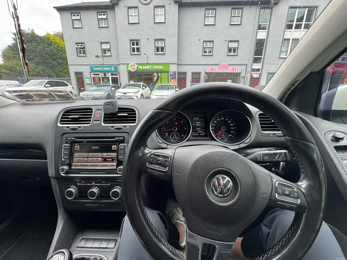 Volkswagen Golf - Image 6