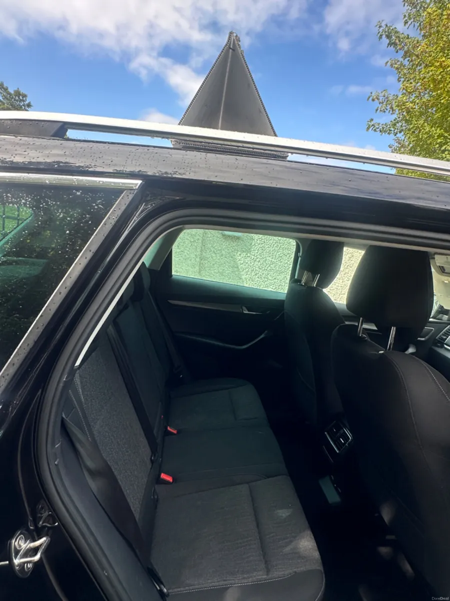 Skoda Karoq 2019 - Image 6