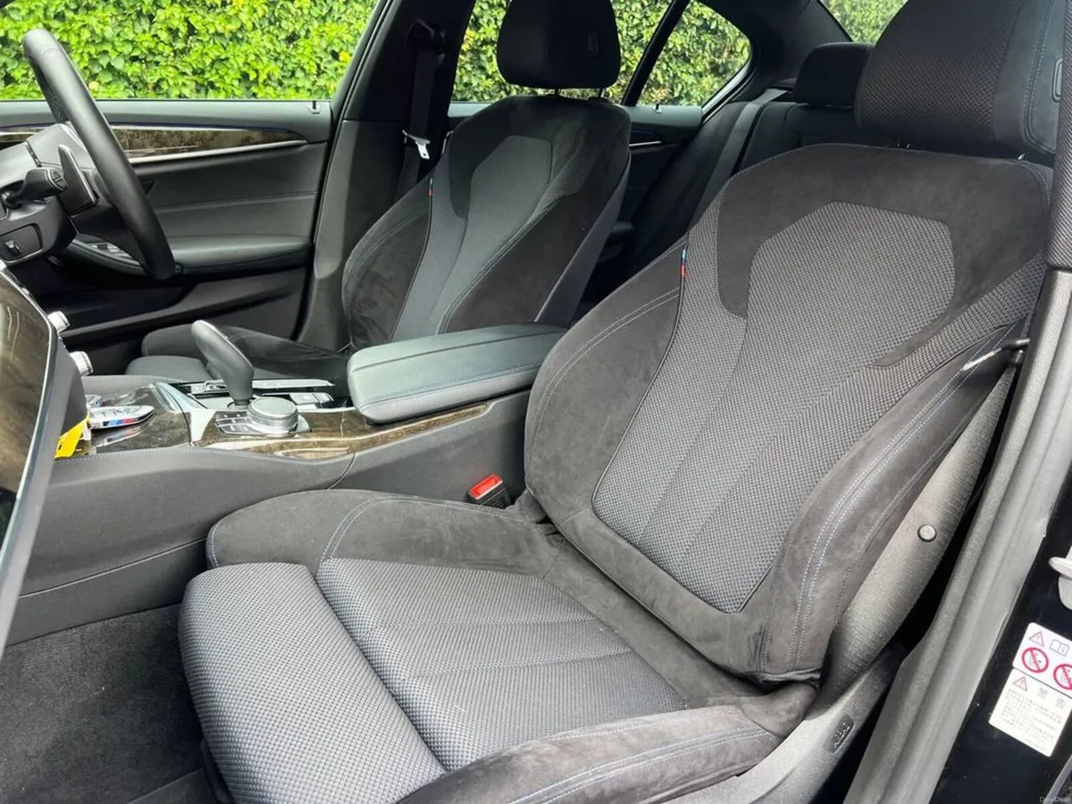 BMW 5-Series 523d M-SPORT COMEPTITION 2.0 D AUTO / - Image 6
