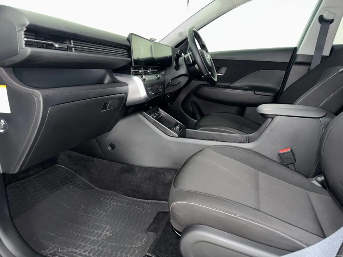 Hyundai KONA Kauai Hybrid Elegance 5DR Auto - Image 3