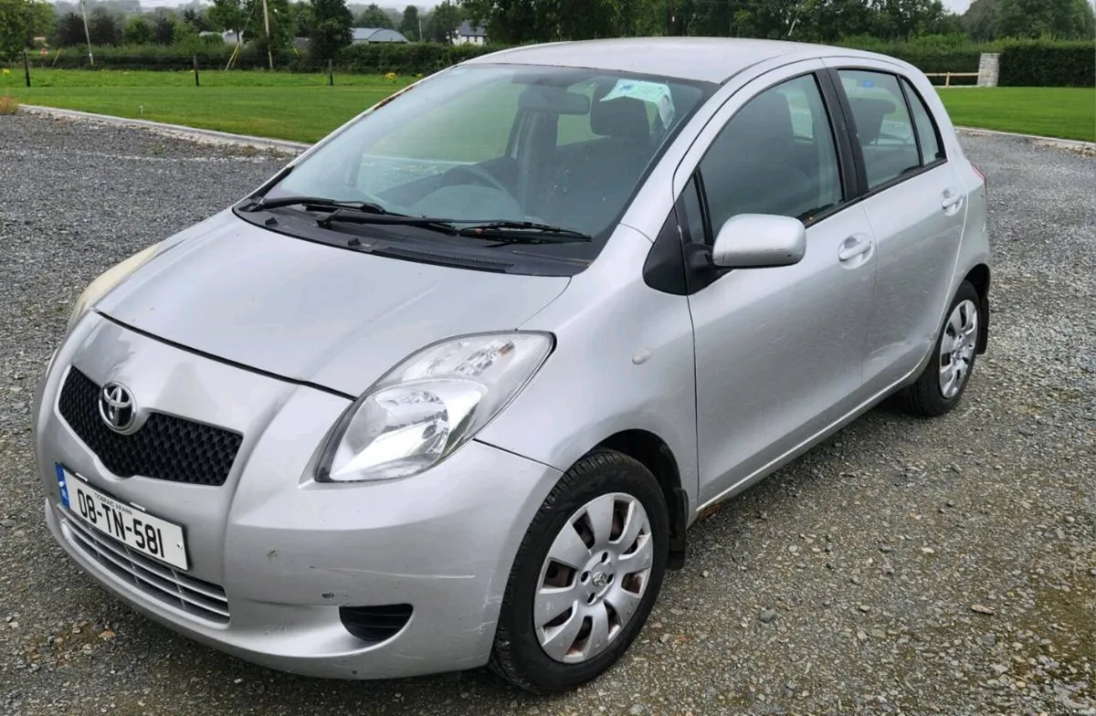 Toyota Yaris - Image 2