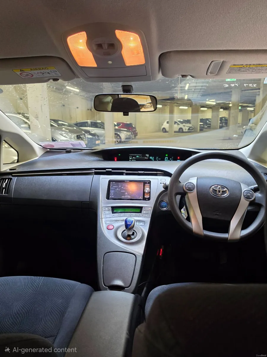 Toyota Prius 2015|Hybrid |Low Mileage|Automatic - Image 5