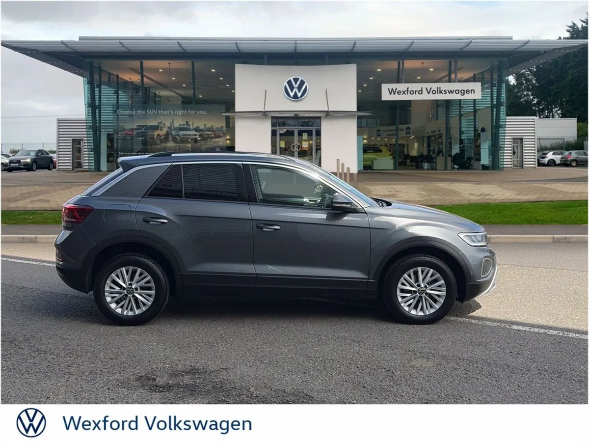 Volkswagen T-Roc Life 2.0 TDI 116HP - Image 4