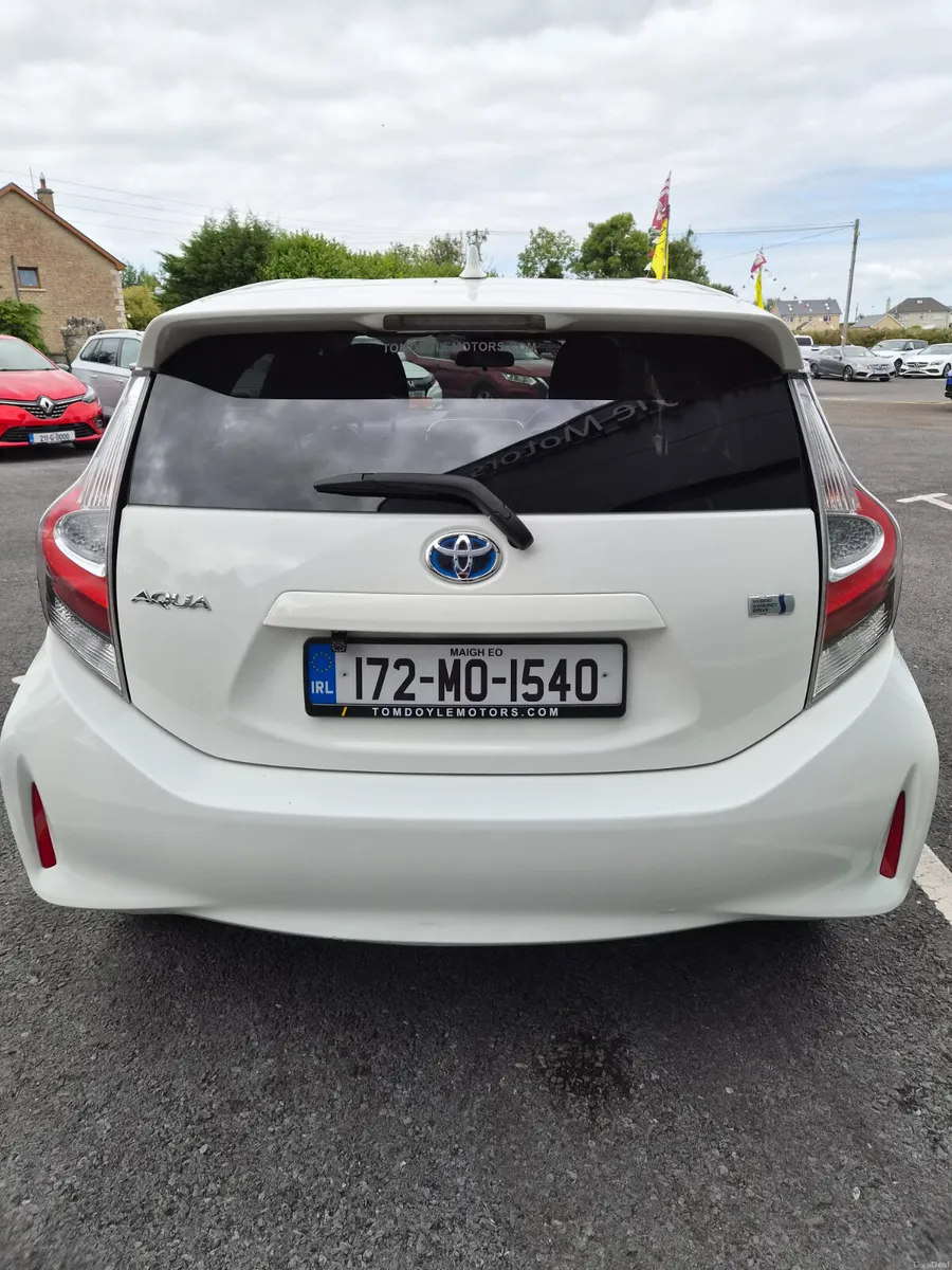 Toyota Aqua 2017 1.5L Petrol Hybrid - Image 4