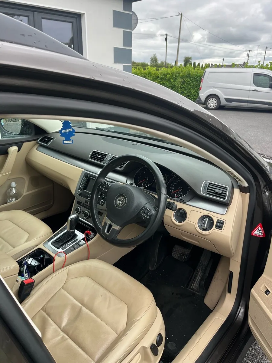 2014 passat 2.0 diesel automatic - Image 5