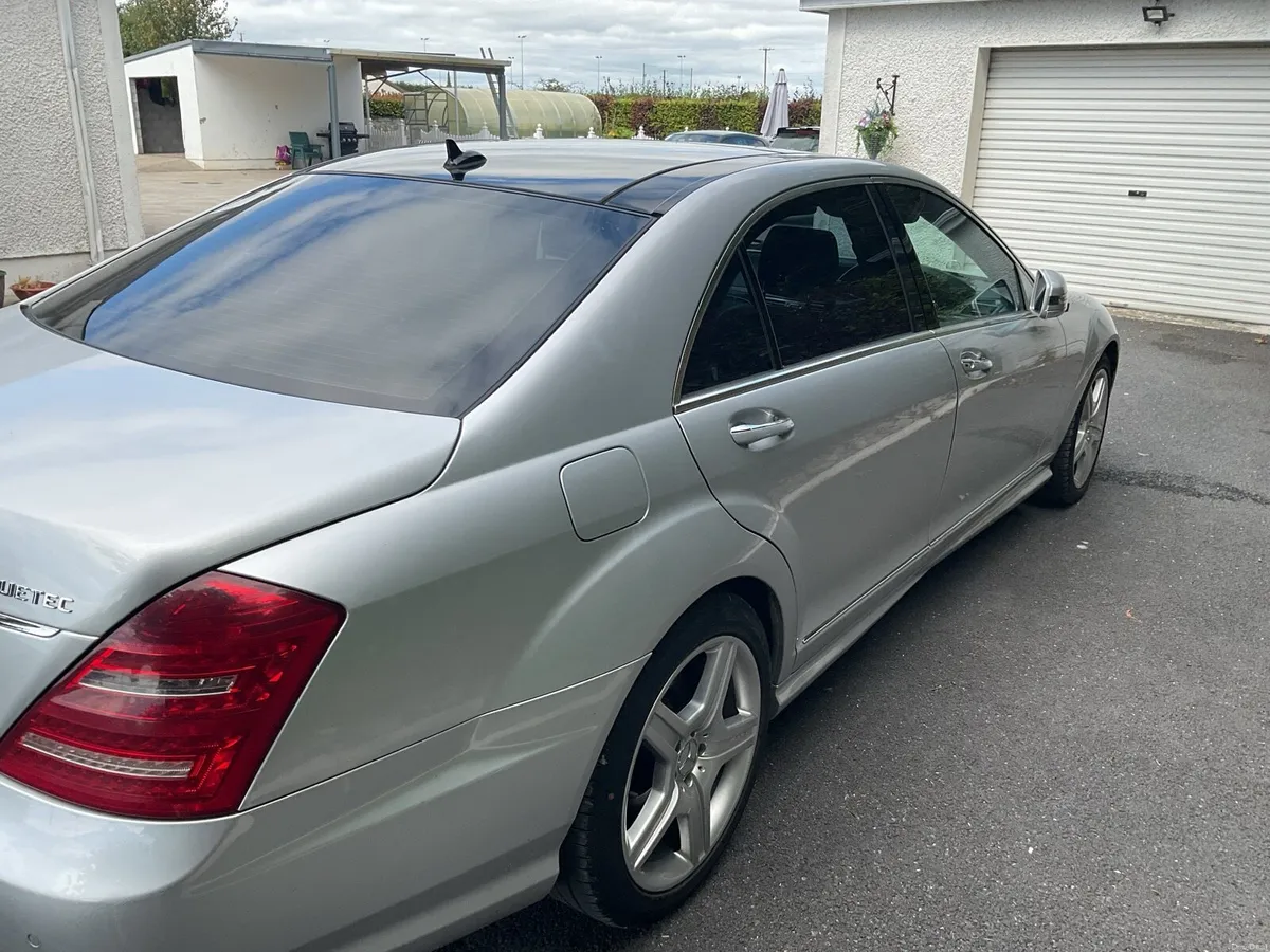 Car - Image 6