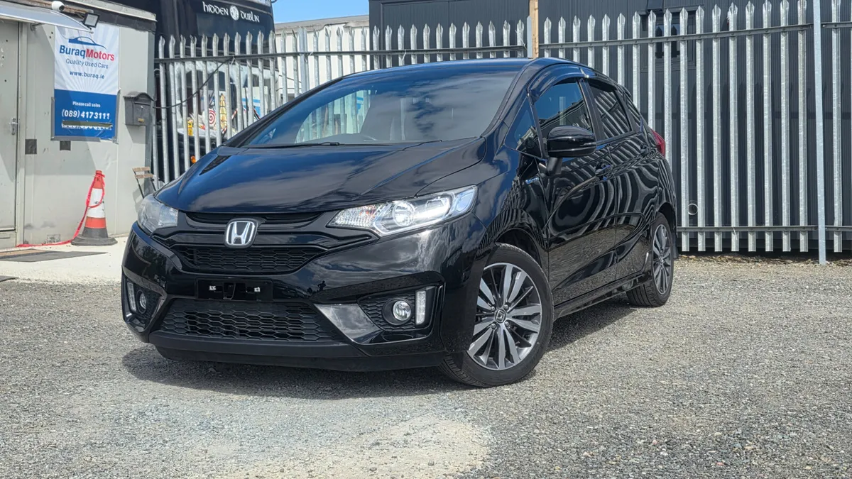 Honda Fit 1.5L Hybrid Sport Edition Self-Charging - Image 5