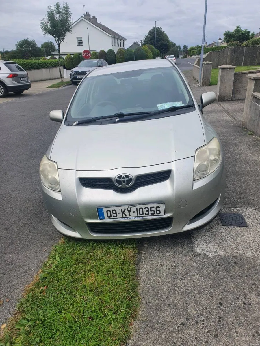 09 toyota auris 1.4 diesel - Image 4