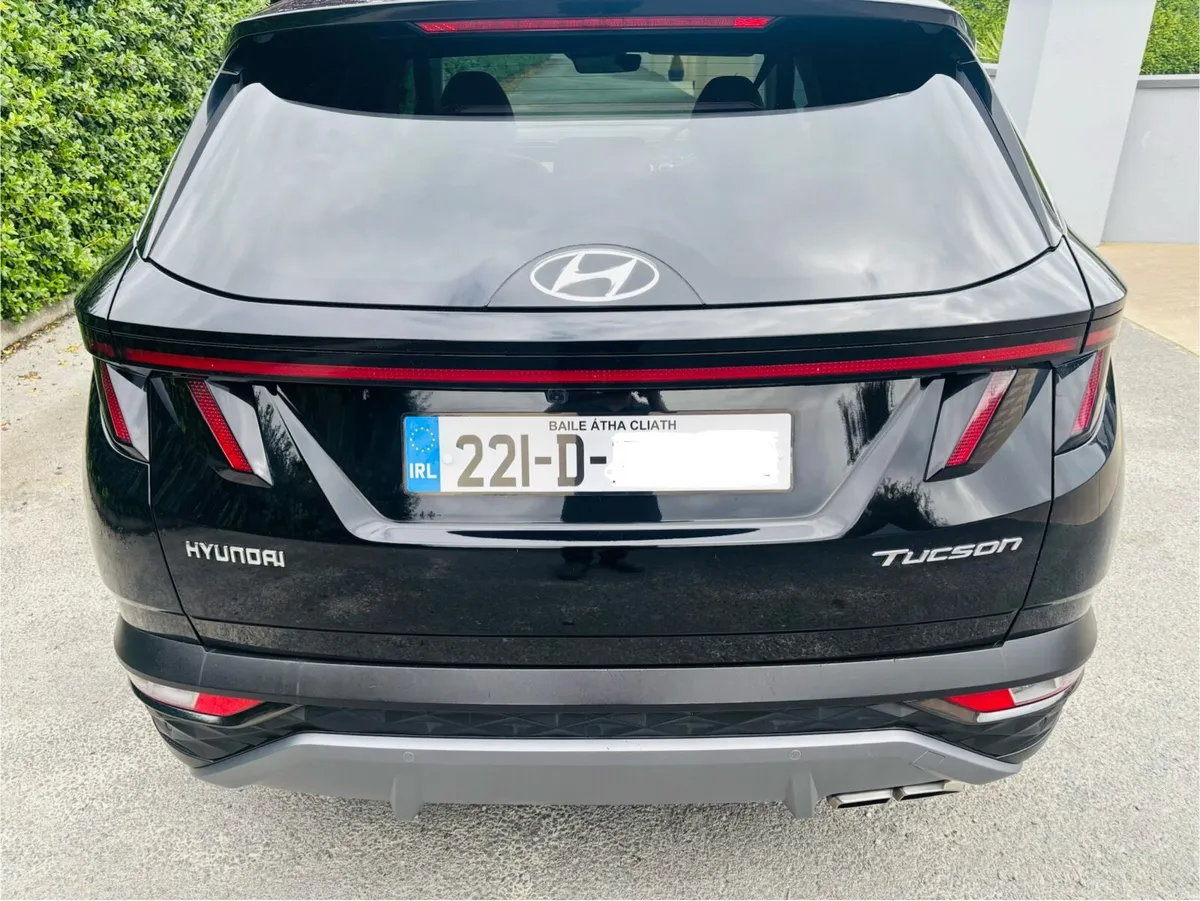 (221) Hyundai Tucson Executive Plus 2022 - Image 5