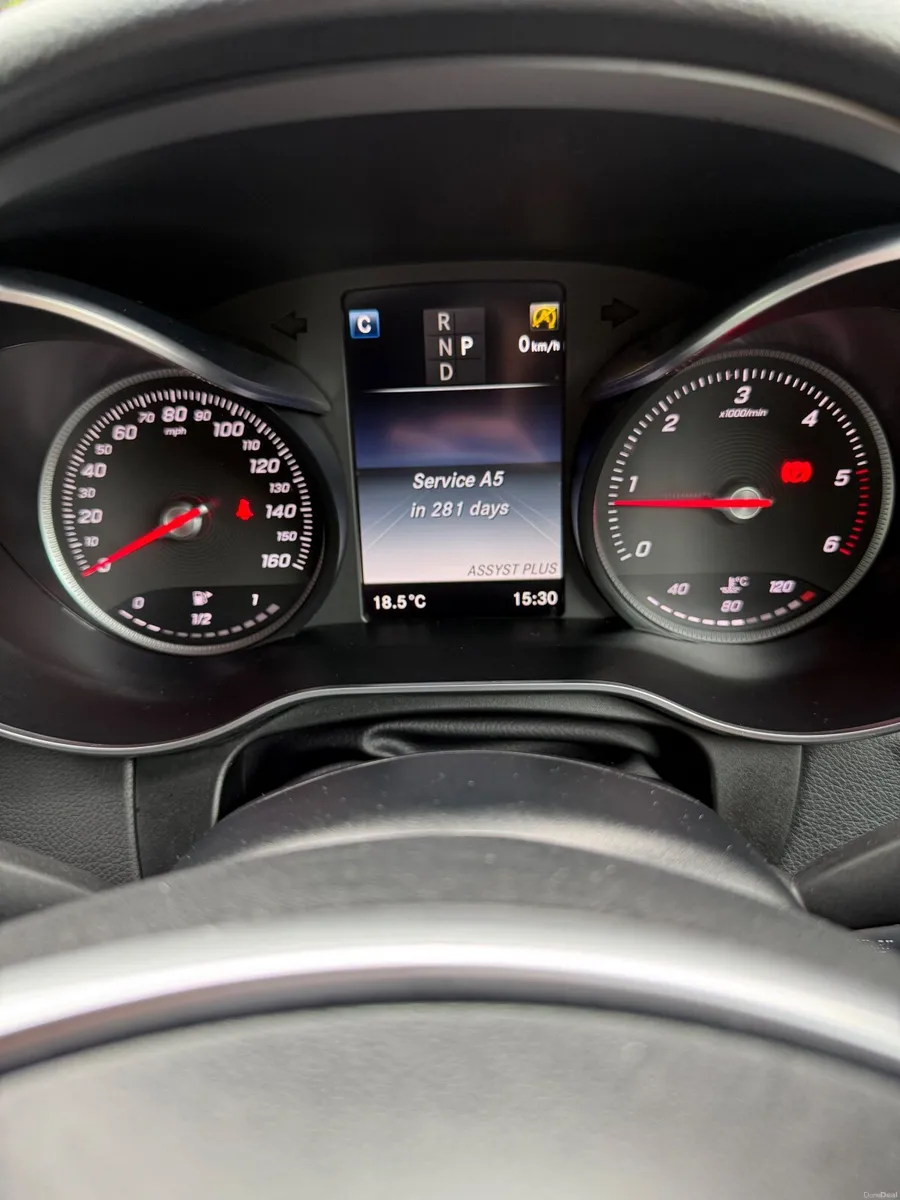 Mercedes-Benz 220 2018 - Image 6
