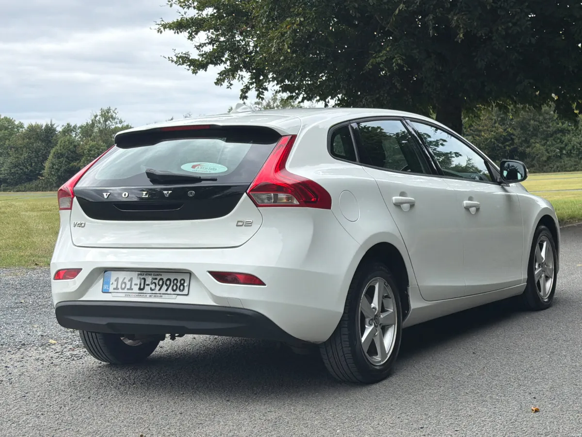 Volvo V40 2016 D2  ES 2.0 - Image 5