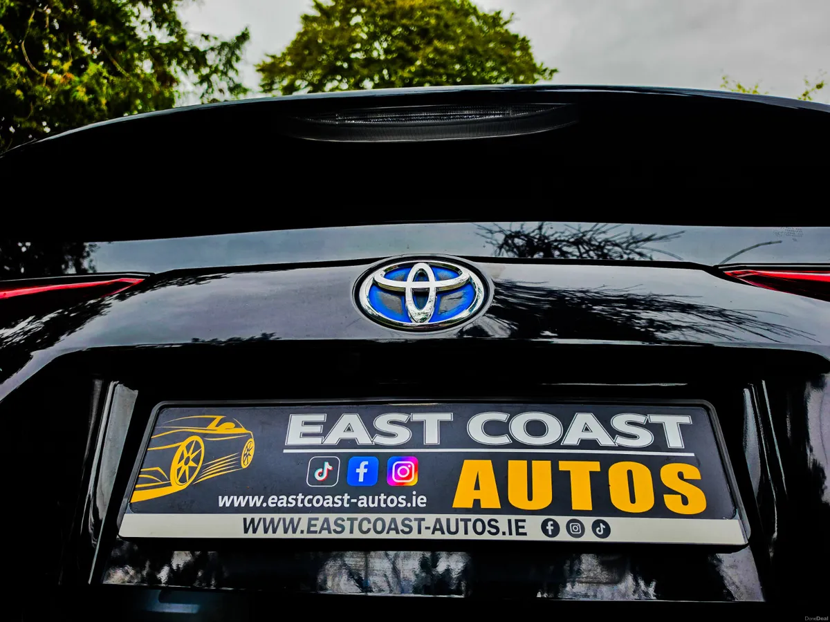 2020 Toyota Prius 1.8 Petrol Hybrid Automatic - Image 6
