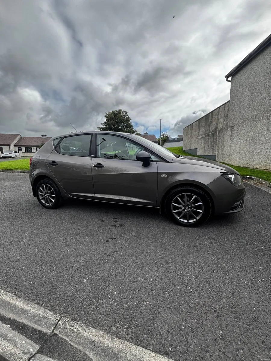 SEAT Ibiza 2015 - Image 1