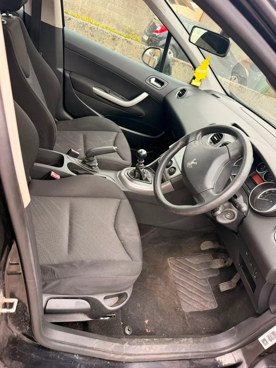 Peugeot 308 - Image 3