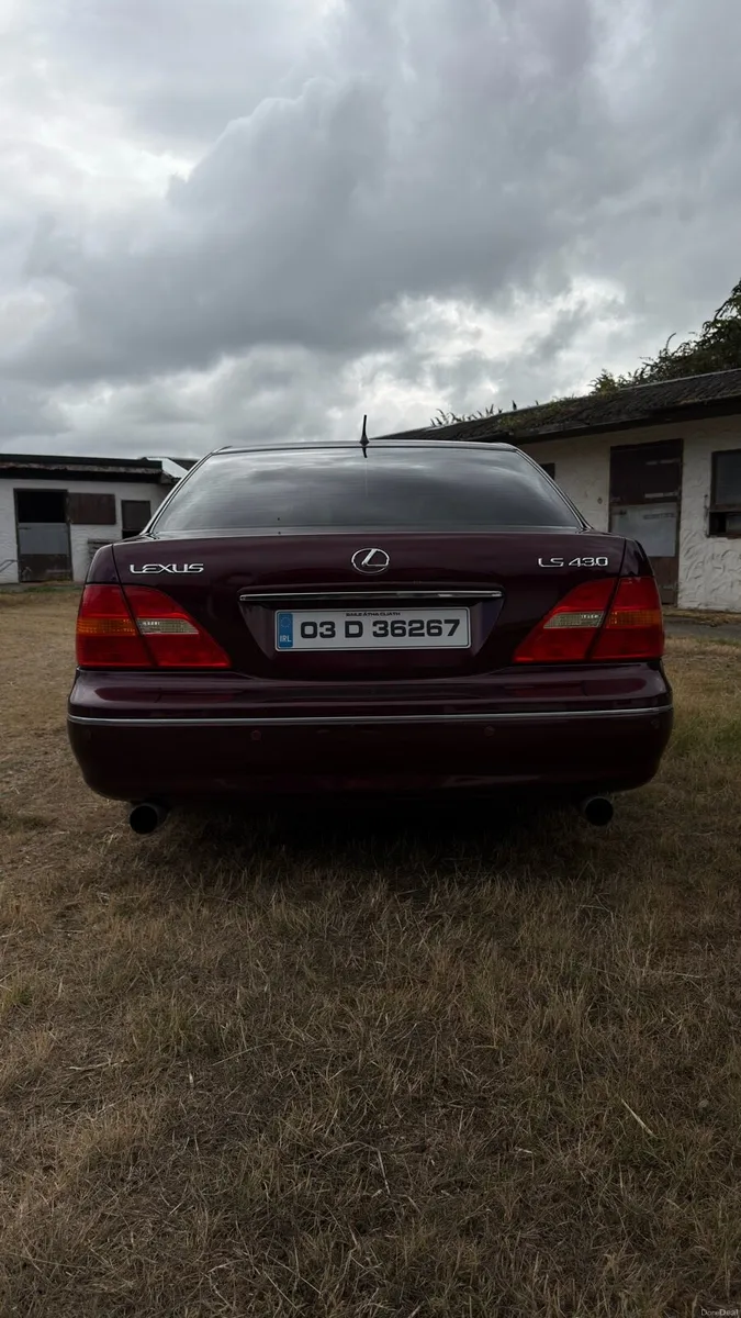 Lexus LS430 2003 *Presidential Edition* - Image 4