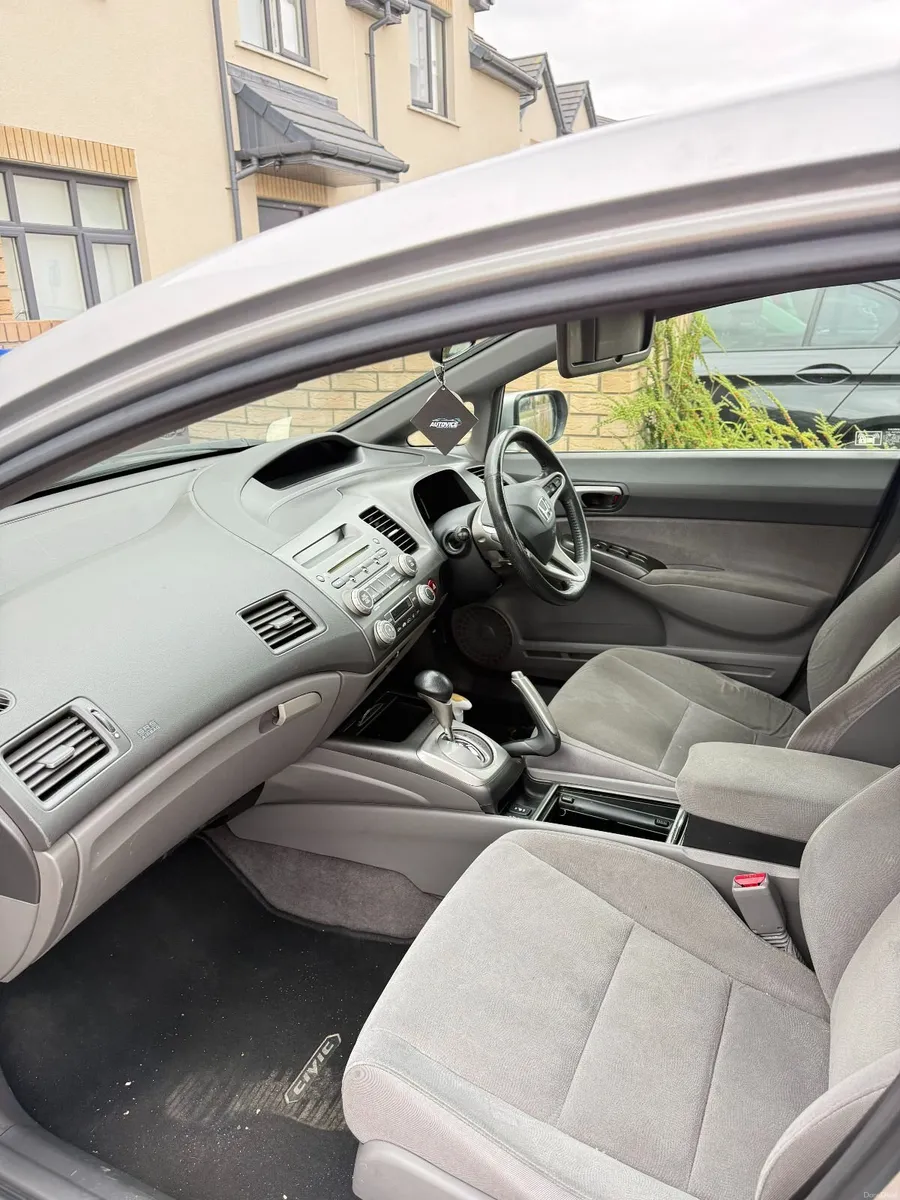 Honda Civic 2008 - Image 5
