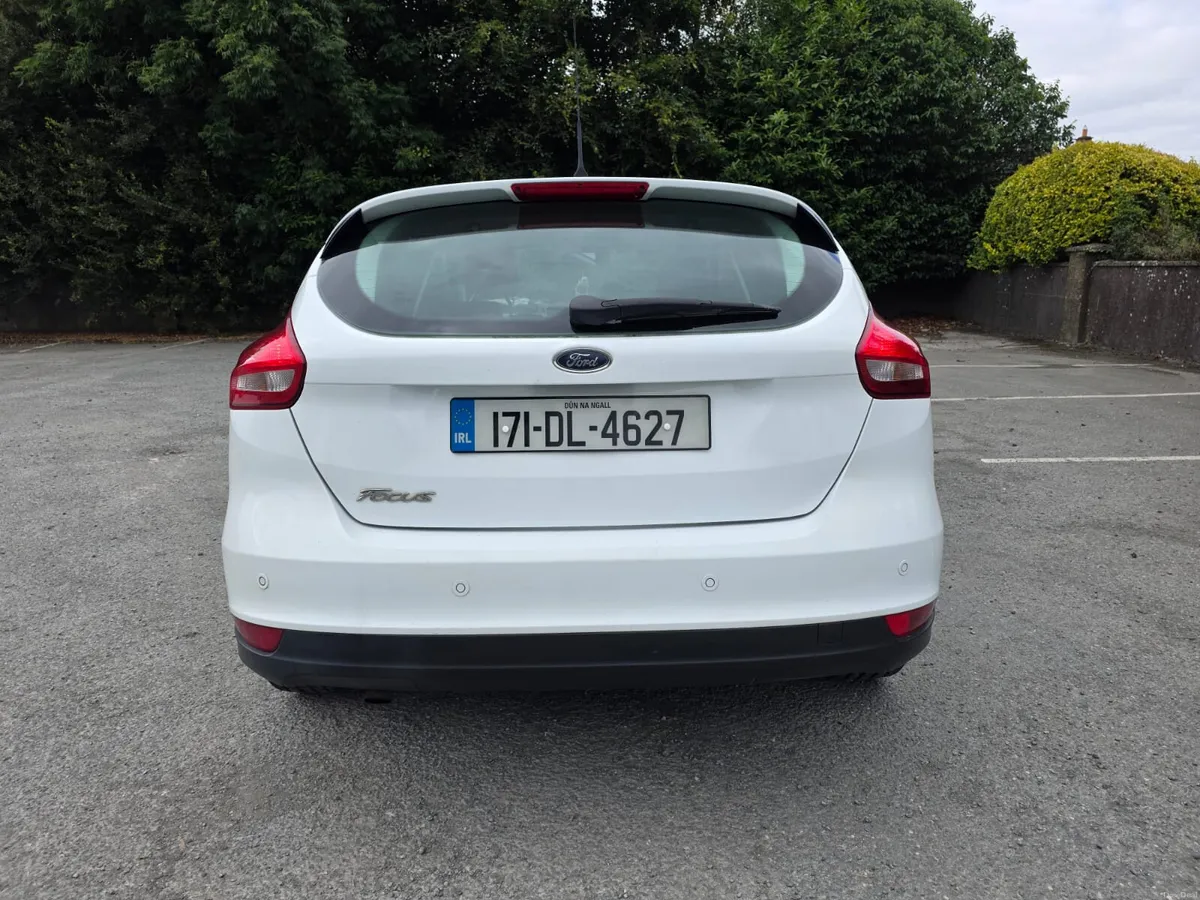 FORD FOCUS 1.5 TDCI ZETEC..LOW MILES - Image 6