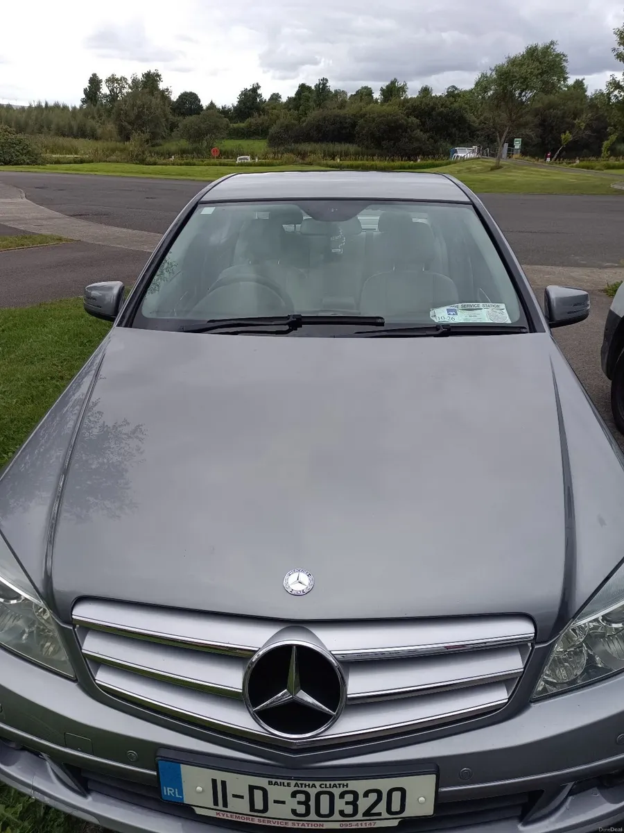 Mercedes-Benz C-Class 2011 - Image 1