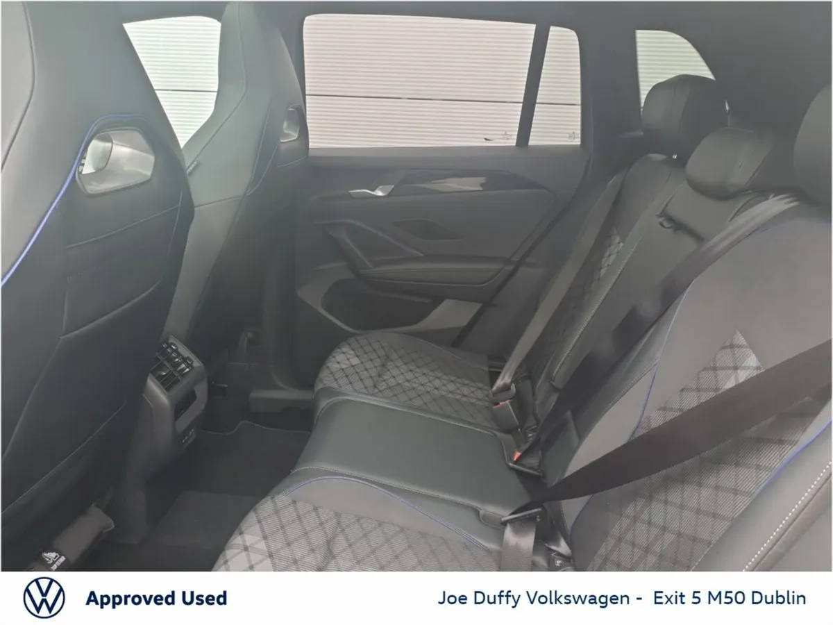 Volkswagen Tiguan R-LINE 2.0 TDI 150HP DSG AUTO - Image 6