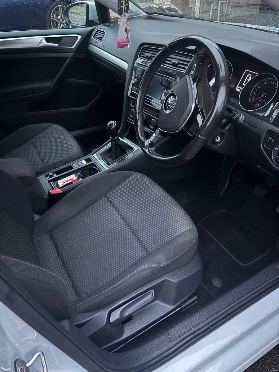 VW golf - Image 5