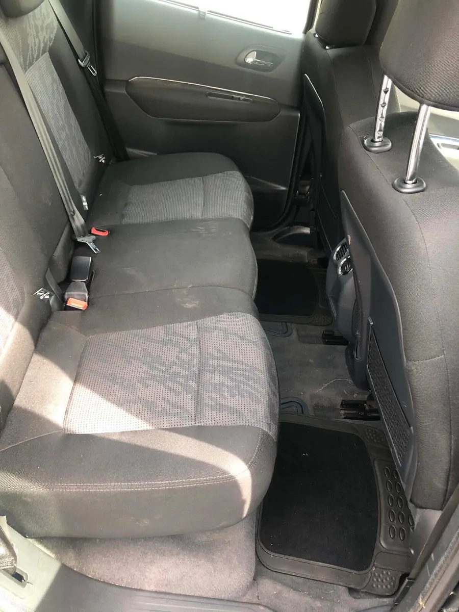 Peugeot 3008 2011 - Image 4