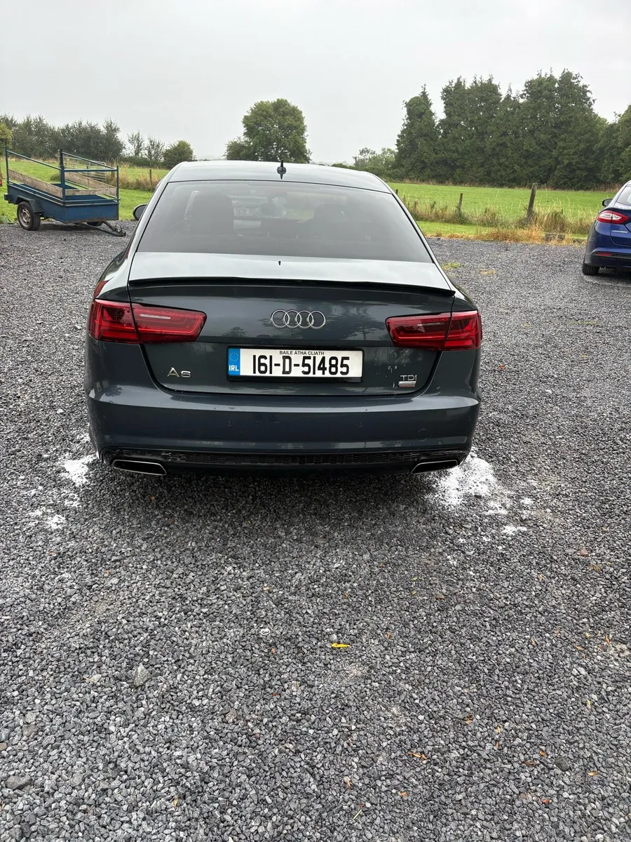 Audi a6  sline black line edition - Image 4