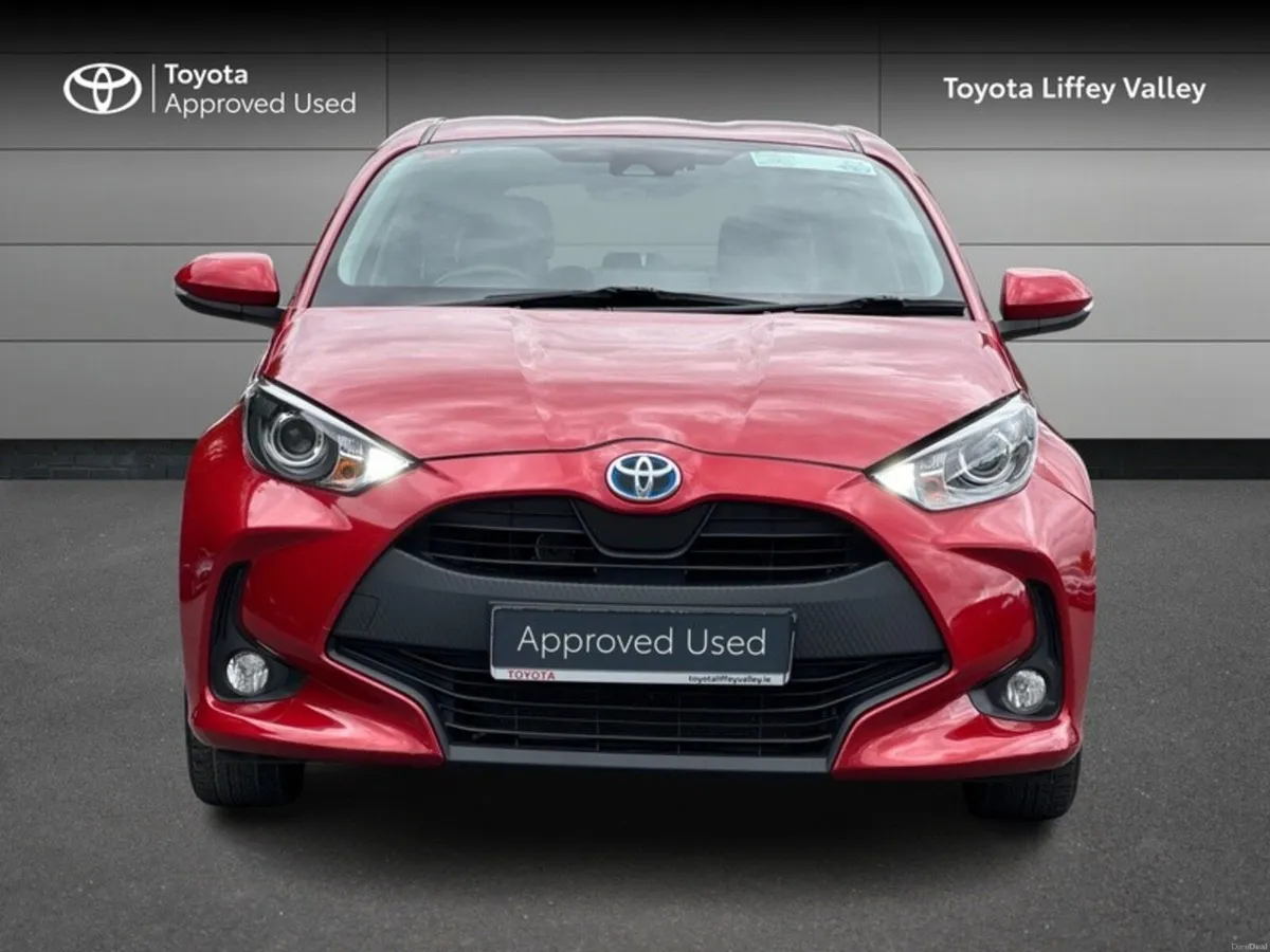 Toyota Yaris YARIS HYBRID LUNA - Image 5