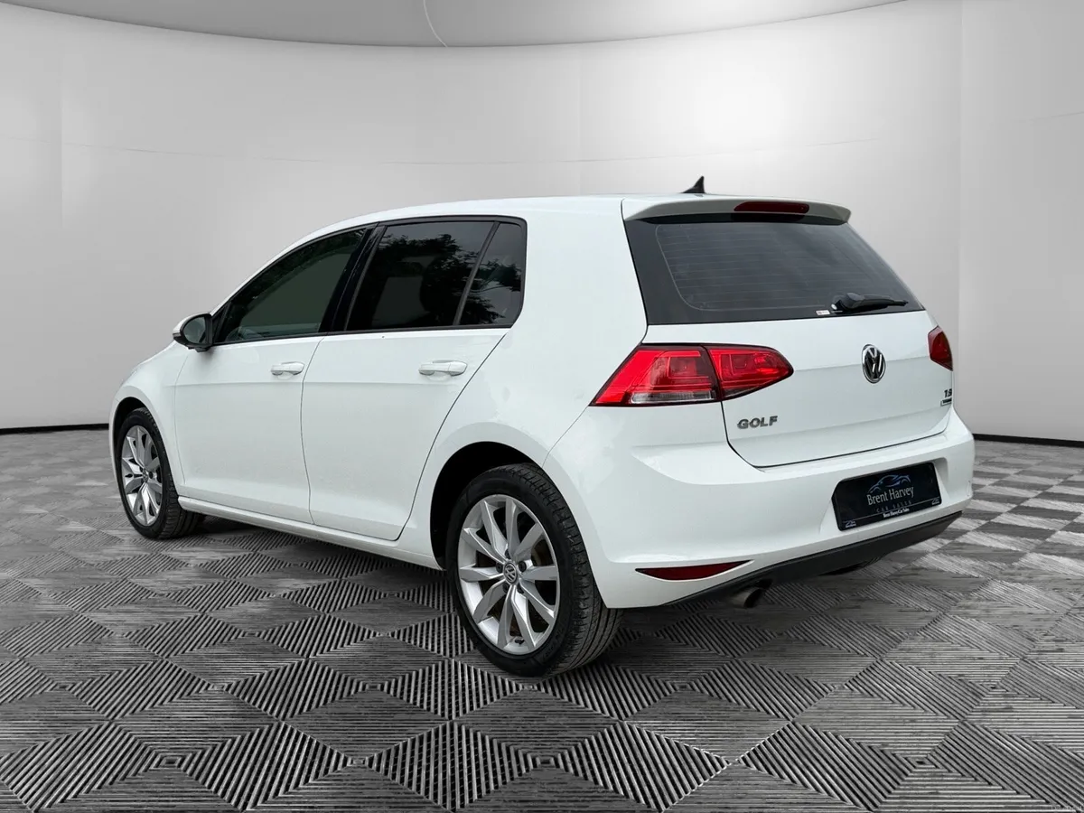 VW GOLF DSG *LOW KM* - Image 3