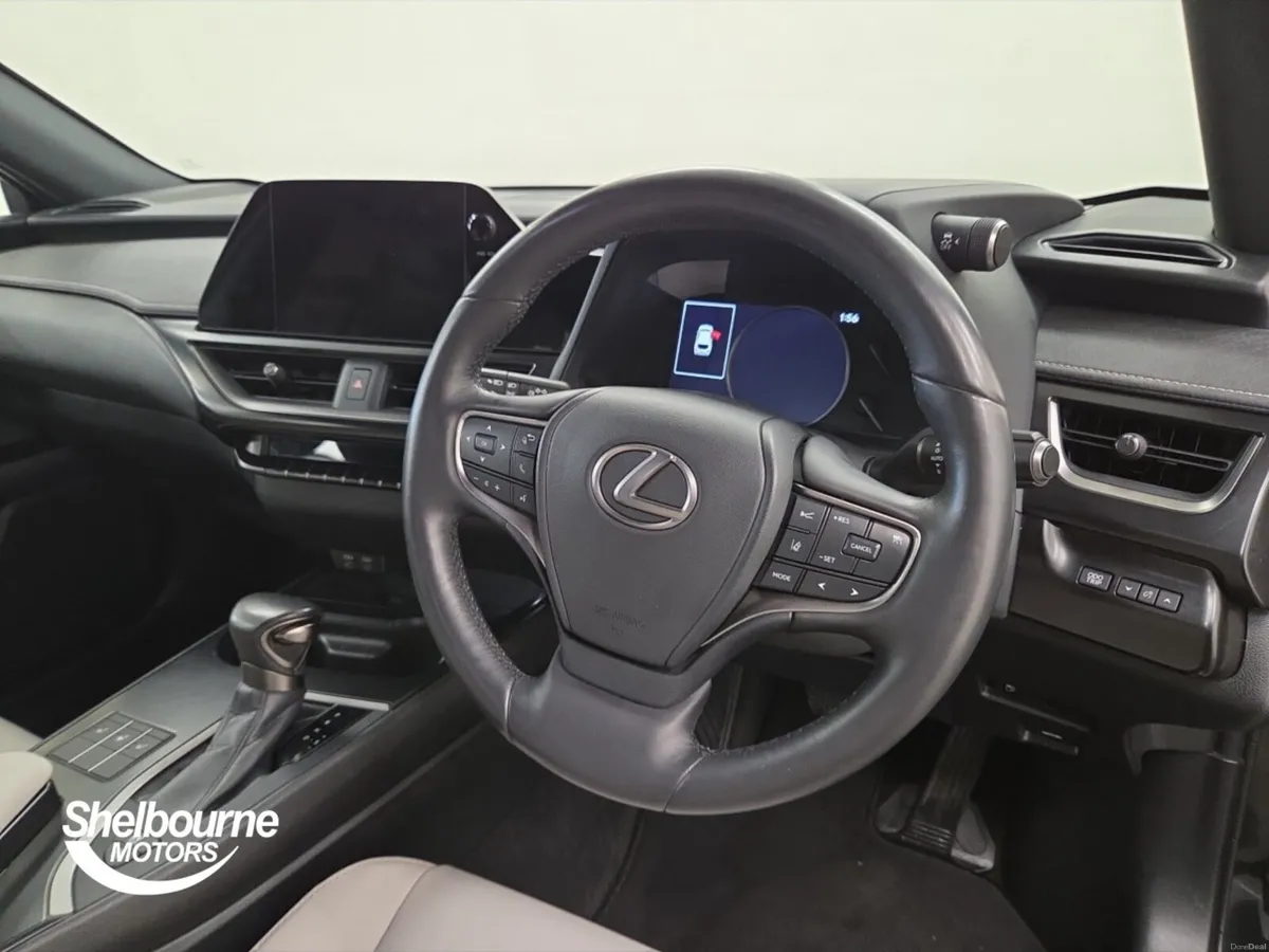 Lexus UX 250H F SPORT DESIGN - Image 4