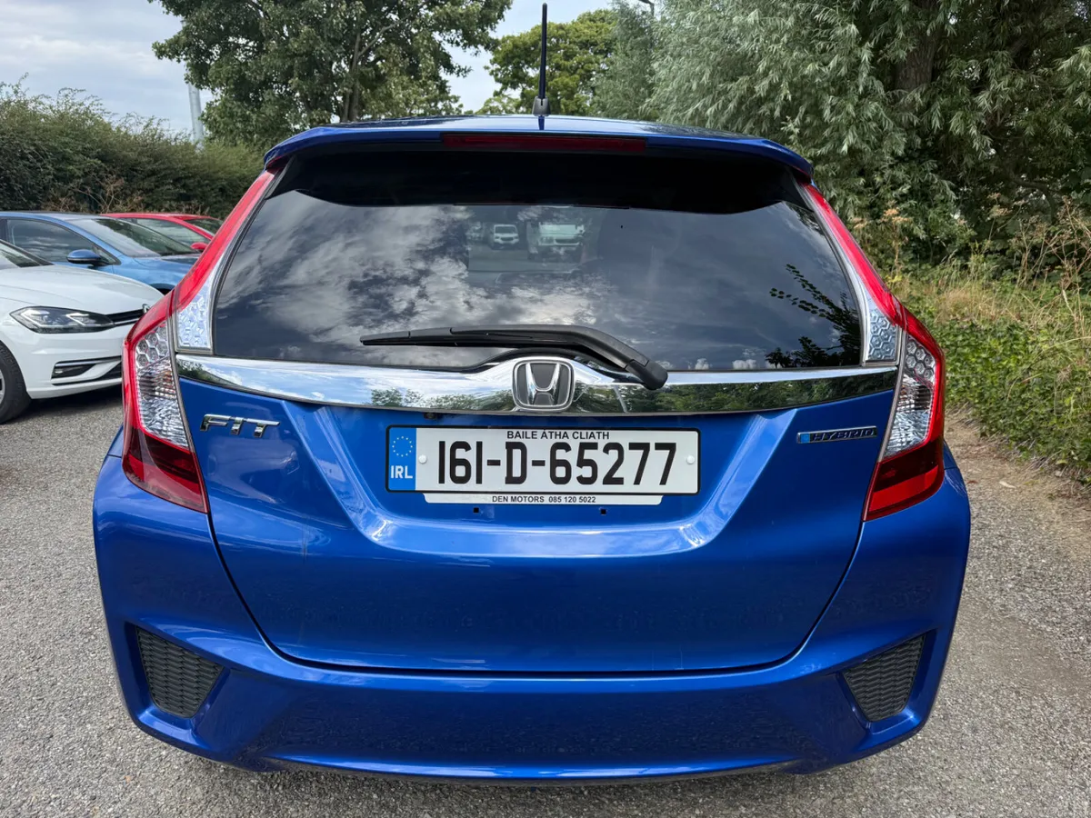Honda Fit 2016 - Image 6