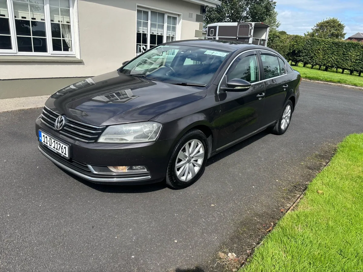 Volkswagen Passat 1.6 diesel 2011 - Image 2