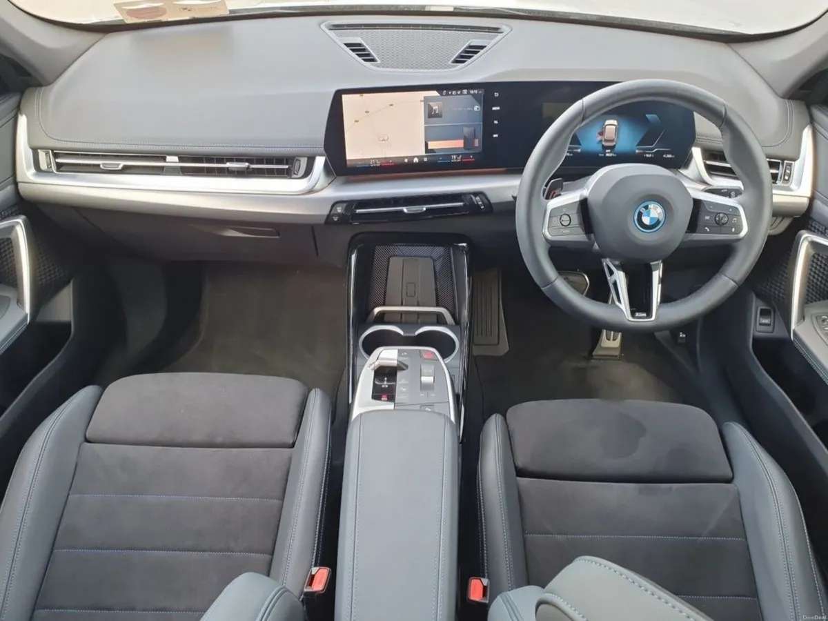 BMW iX1 eDrive20 M Sport - Image 4