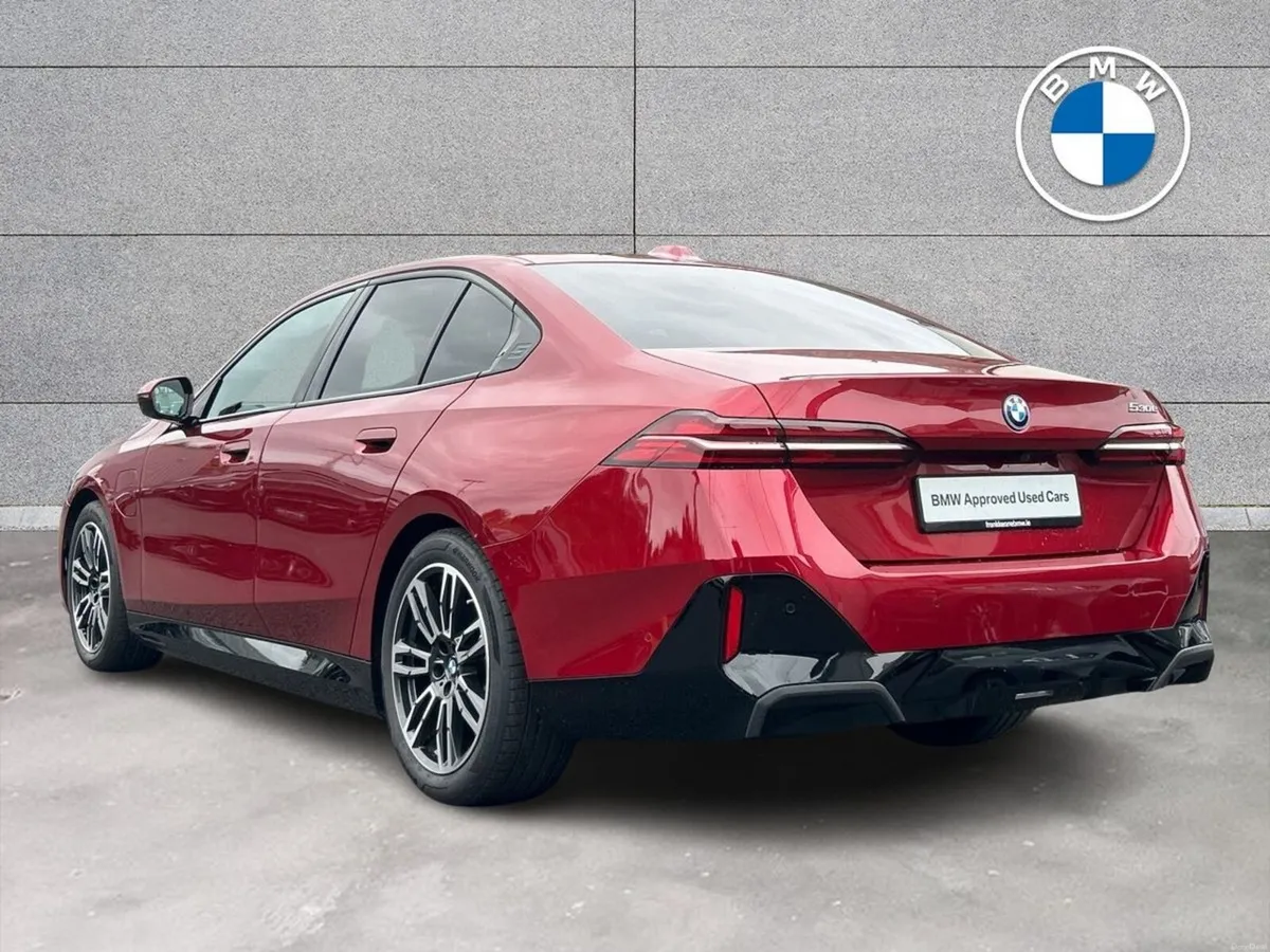 BMW 5-Series 530e M Sport Saloon - Image 2