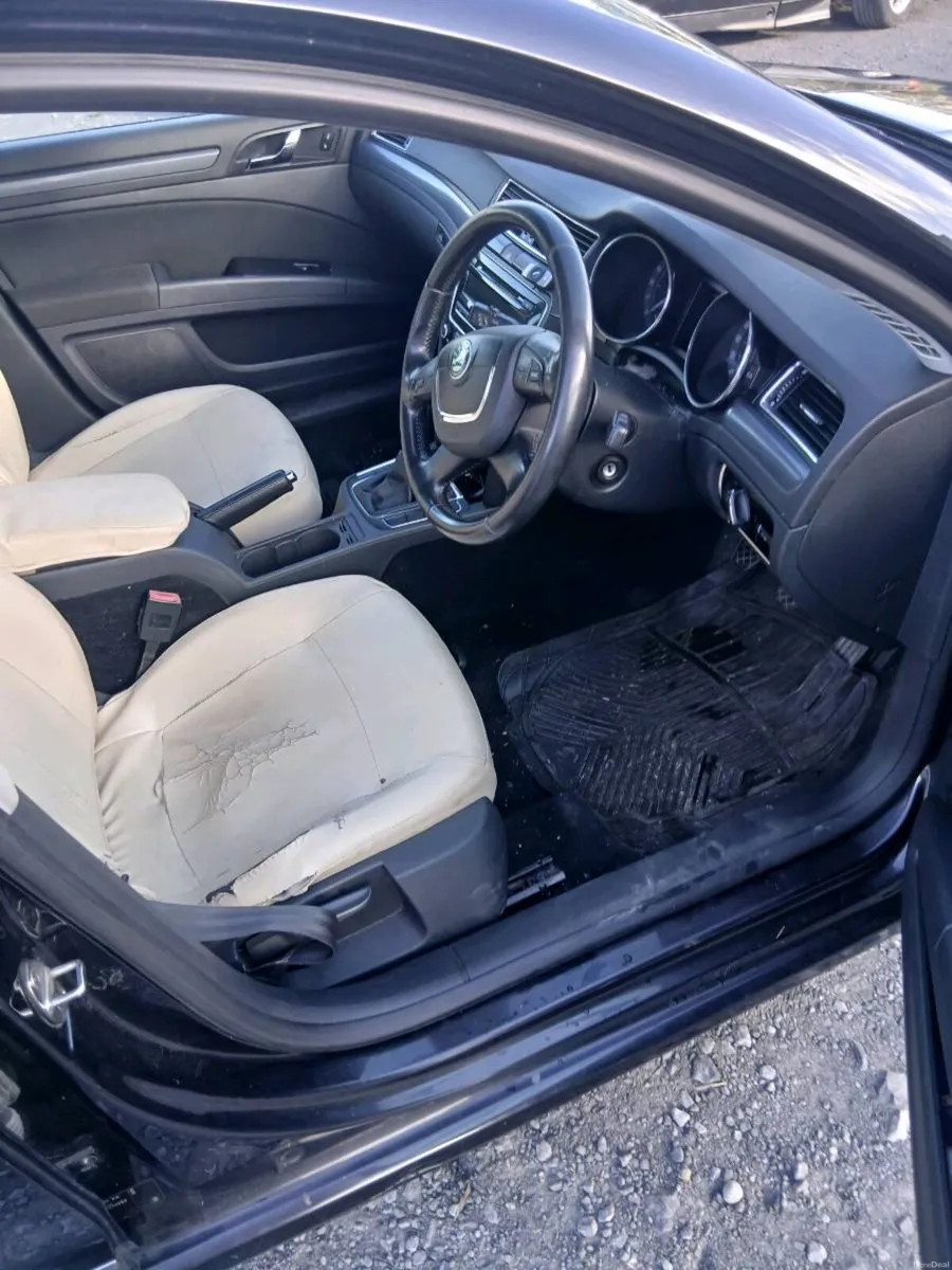 131 skoda superb hiline - Image 6
