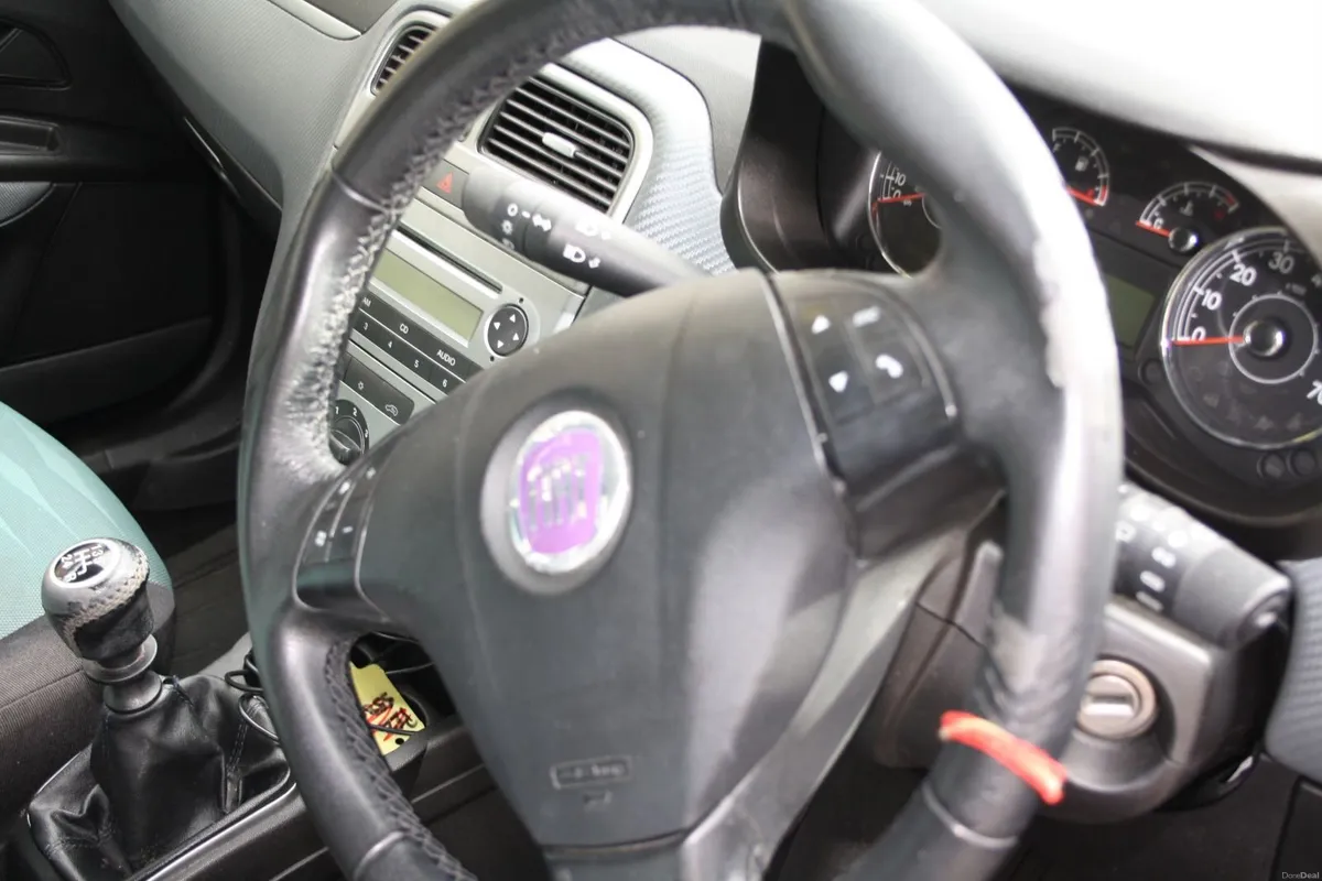 Fiat Punto 2009 - Image 2