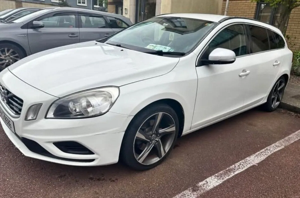 Volvo V60 2011, D3 2L, R Design, 163bhp, New NCT - Image 1