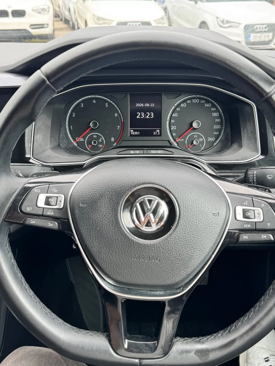 VW Polo 1.0 Auto Tsi Highline 7,500kms 2018 - Image 6