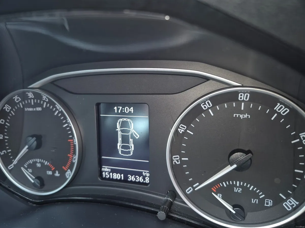 Skoda Octavia 2010 - Image 4