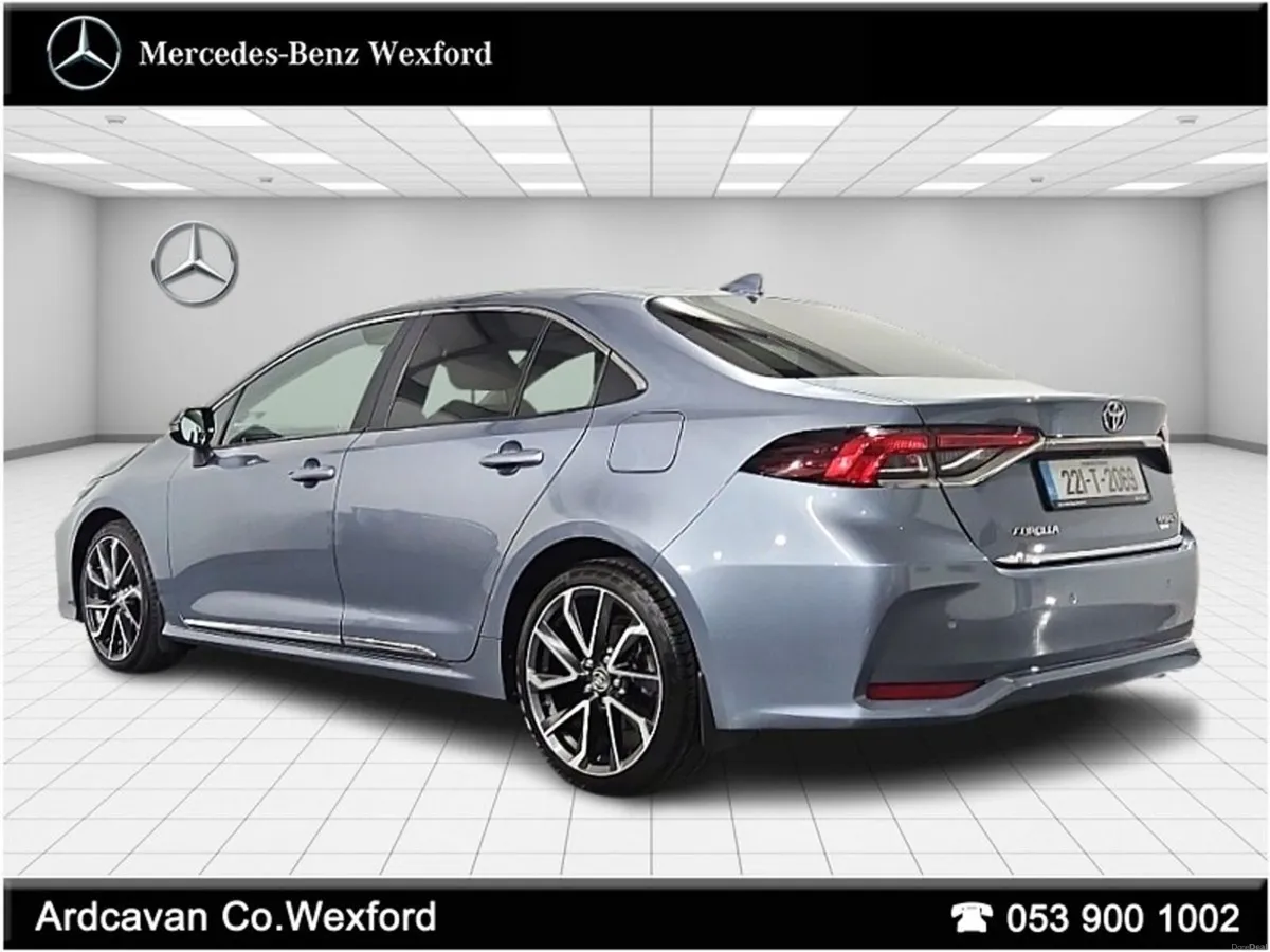 Toyota Corolla Sol 1.8 Hybrrid Saloon - Top Spec - Image 3